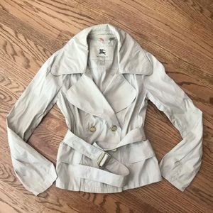 Women’s Burberry short trench jacket US 6